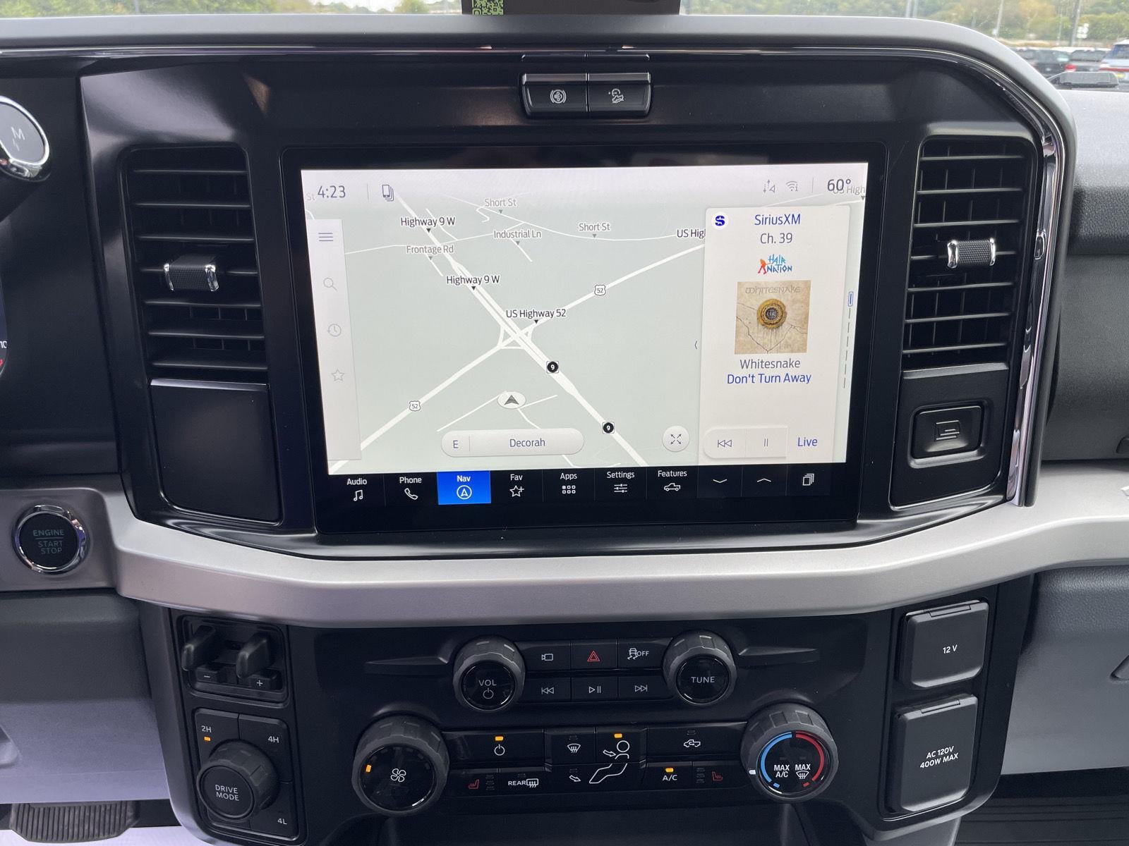 2027 Ford Super Duty F-450 DRW XLT