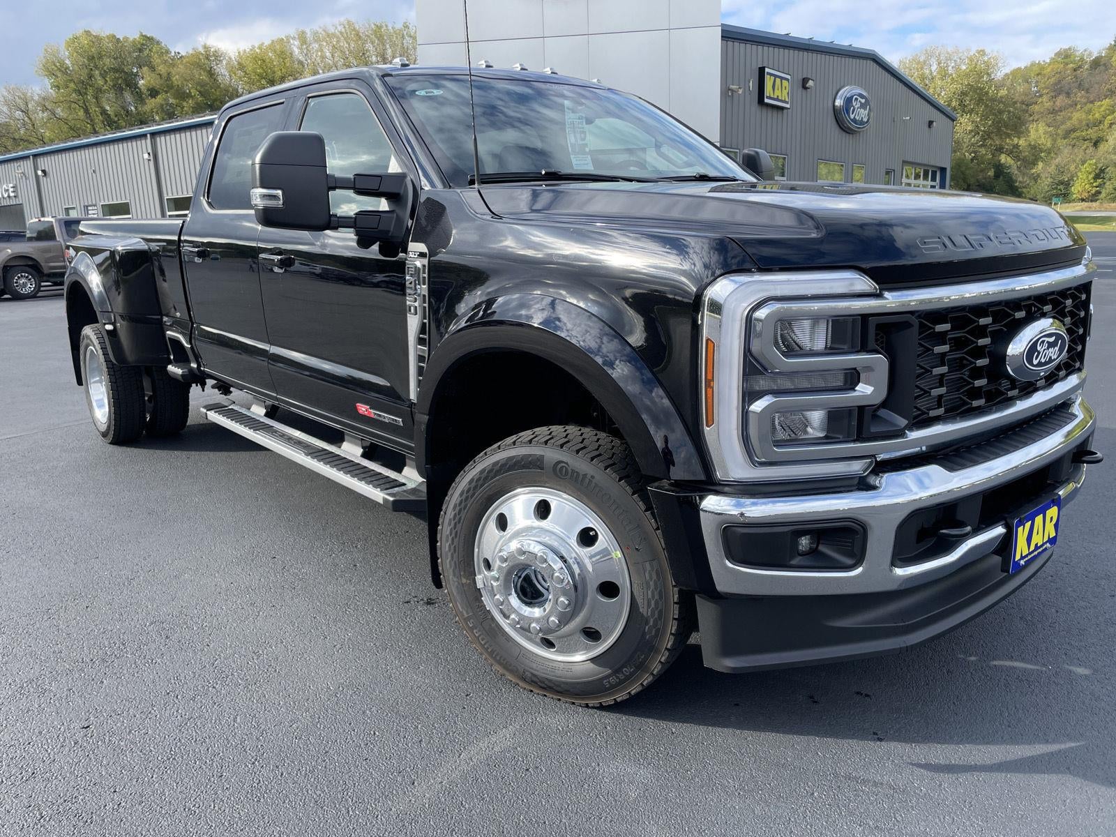 2027 Ford Super Duty F-450 DRW XLT