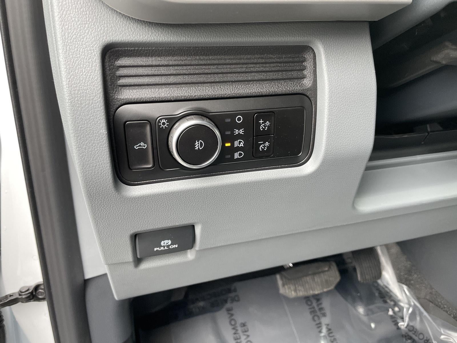 2026 Ford Super Duty F-350 SRW XLT