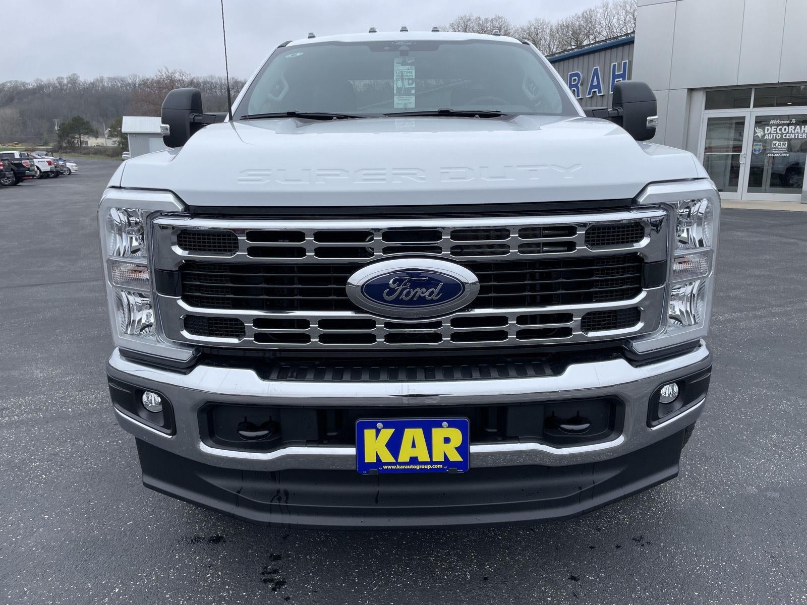 2026 Ford Super Duty F-350 SRW XLT