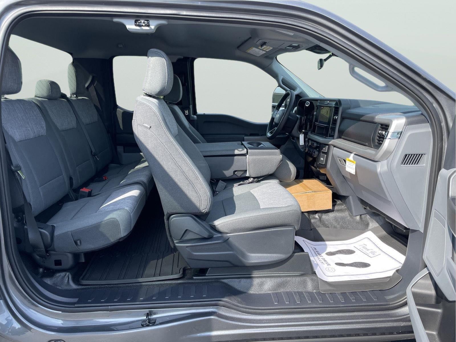 2026 Ford Super Duty F-350 Srw XLT