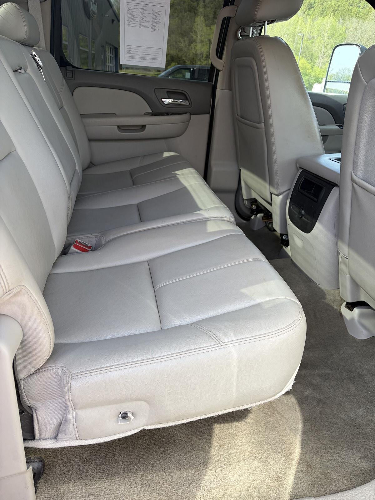 2011 Chevrolet Silverado 3500HD DRW LTZ
