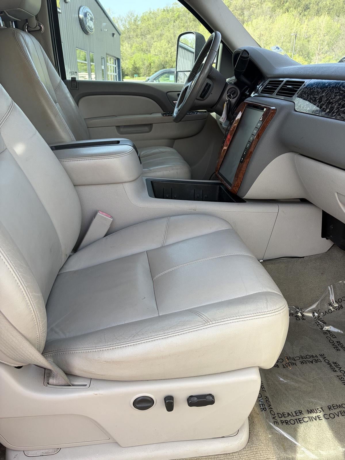 2011 Chevrolet Silverado 3500HD DRW LTZ