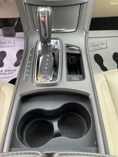 2015 Lincoln MKS Base