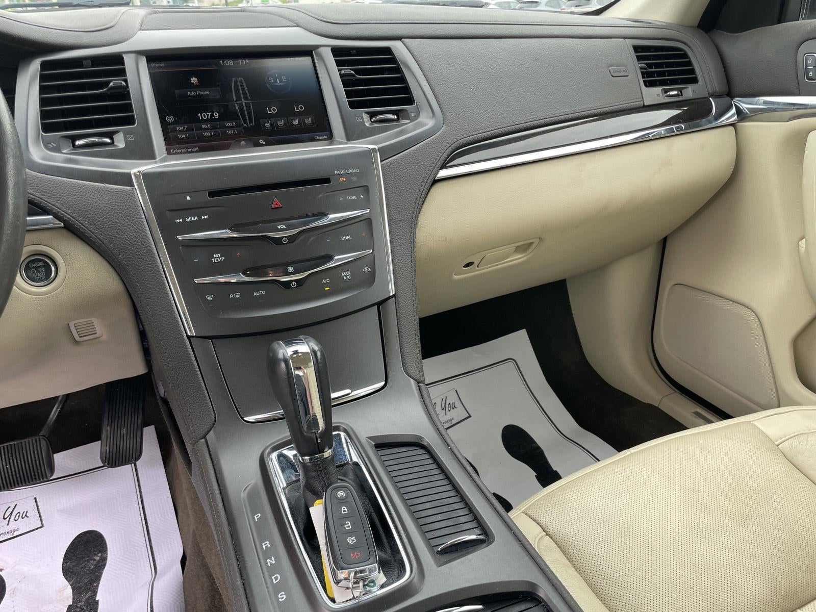 2015 Lincoln MKS Base