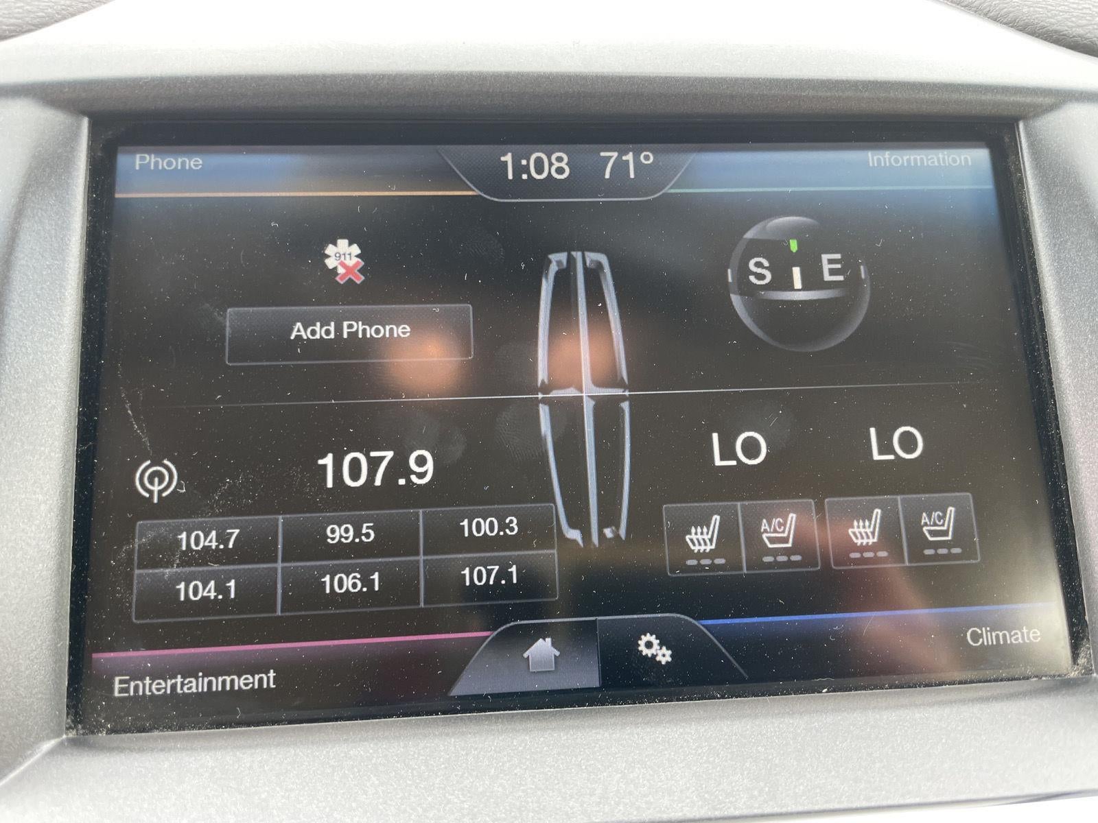 2015 Lincoln MKS Base