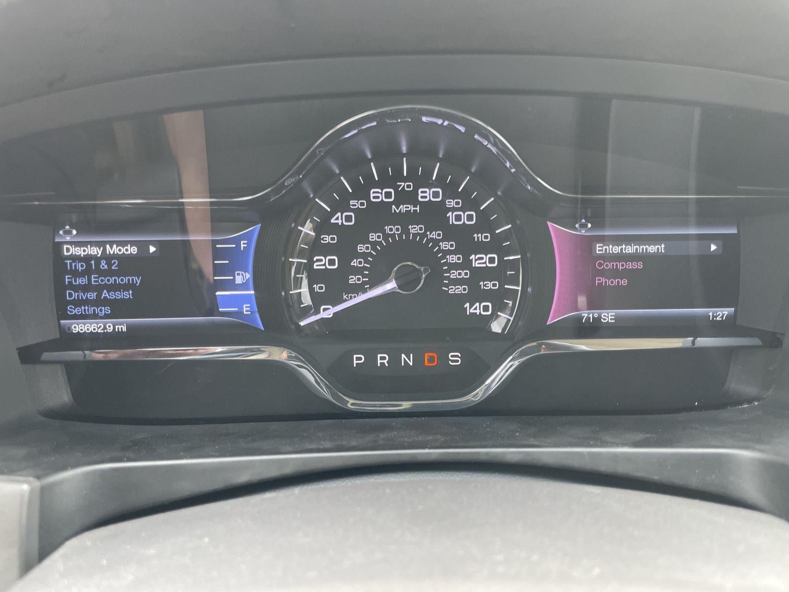 2015 Lincoln MKS Base