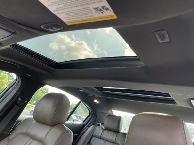 2016 Lincoln MKS Base
