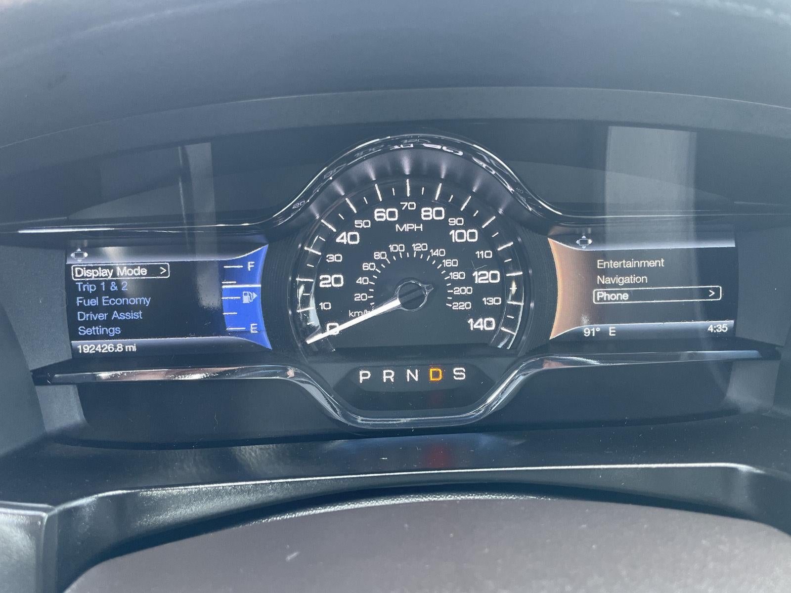2016 Lincoln MKS Base