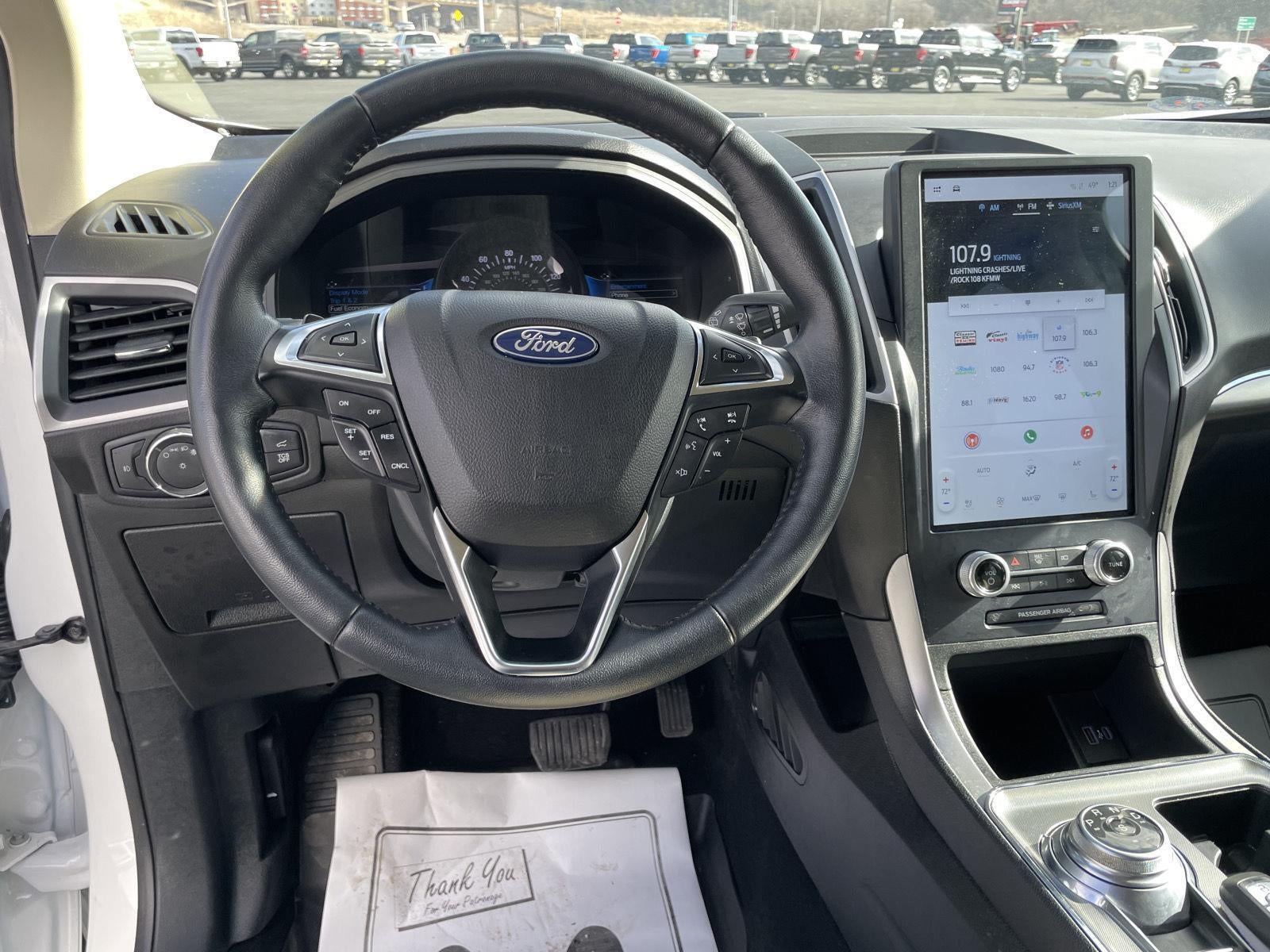 2022 Ford Edge SEL