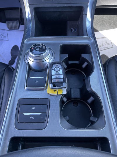 2022 Ford Edge Titanium