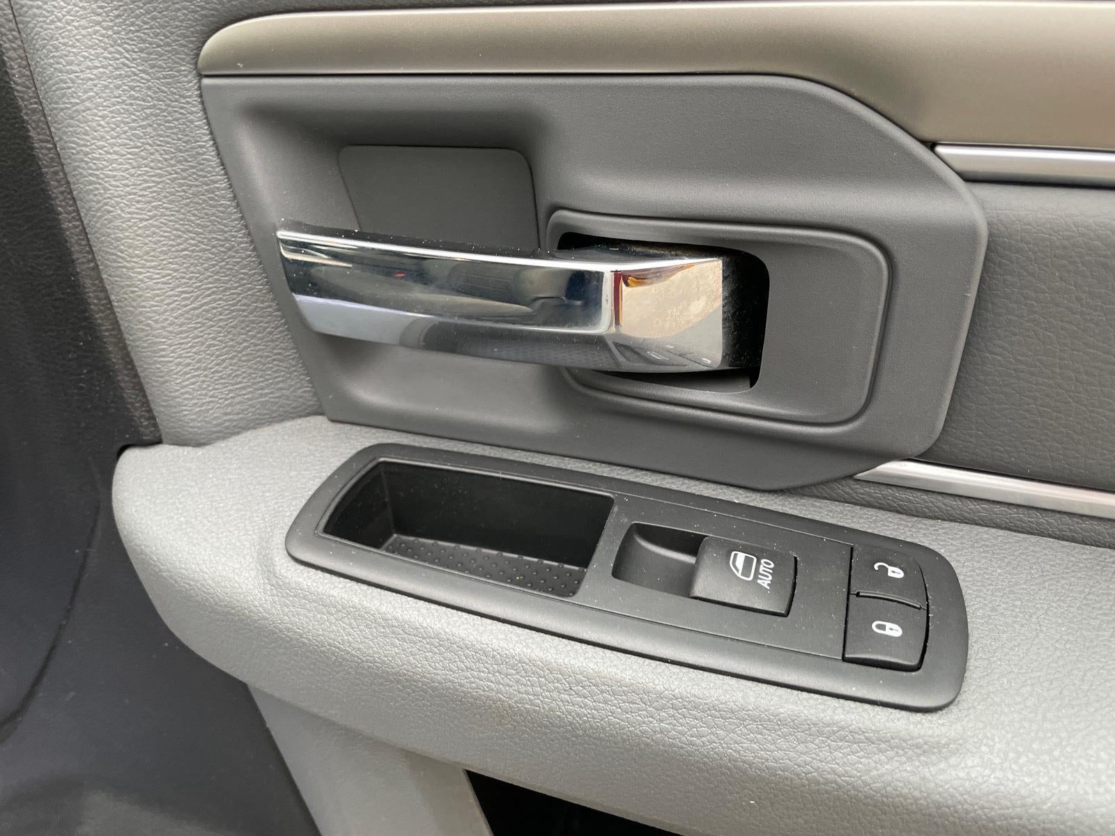 2016 RAM 3500 Service Body SLT