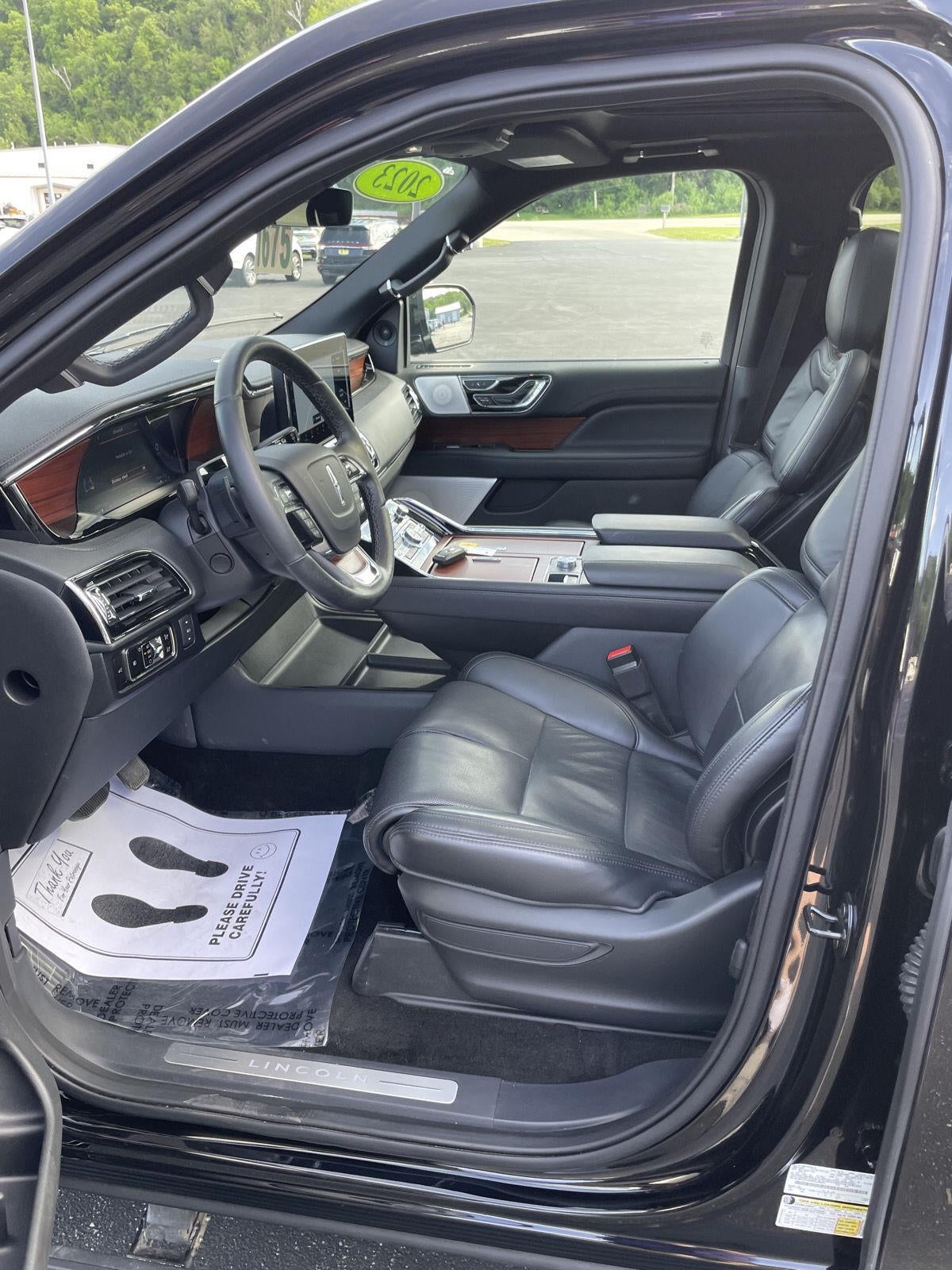 2023 Lincoln Navigator Reserve