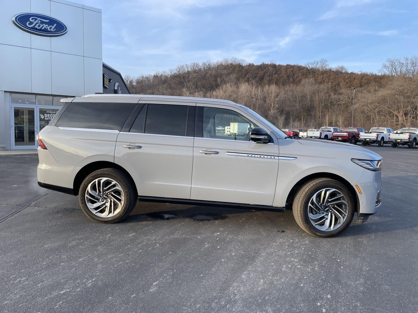 2025 Lincoln Navigator Reserve